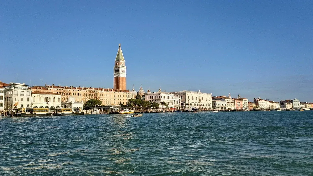Venezia per la prima volta: come organizzare una giornata senza attraversare la città di continuo