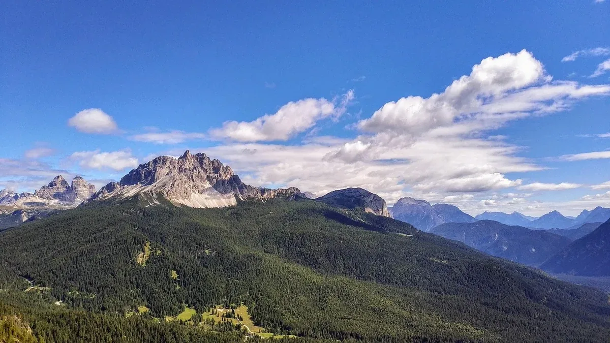Dolomiti venete: come scegliere una zona per una prima vacanza in montagna
