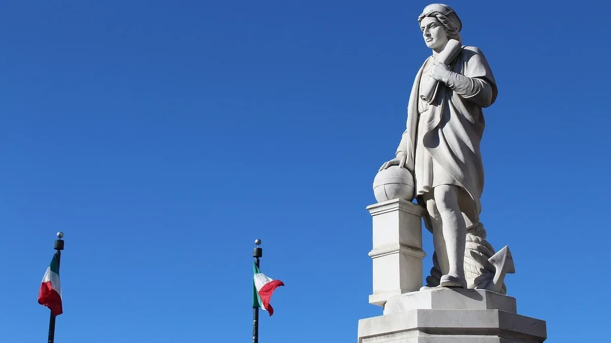 Prato della Valle a Padova: come leggere la piazza tra isola, canale e statue