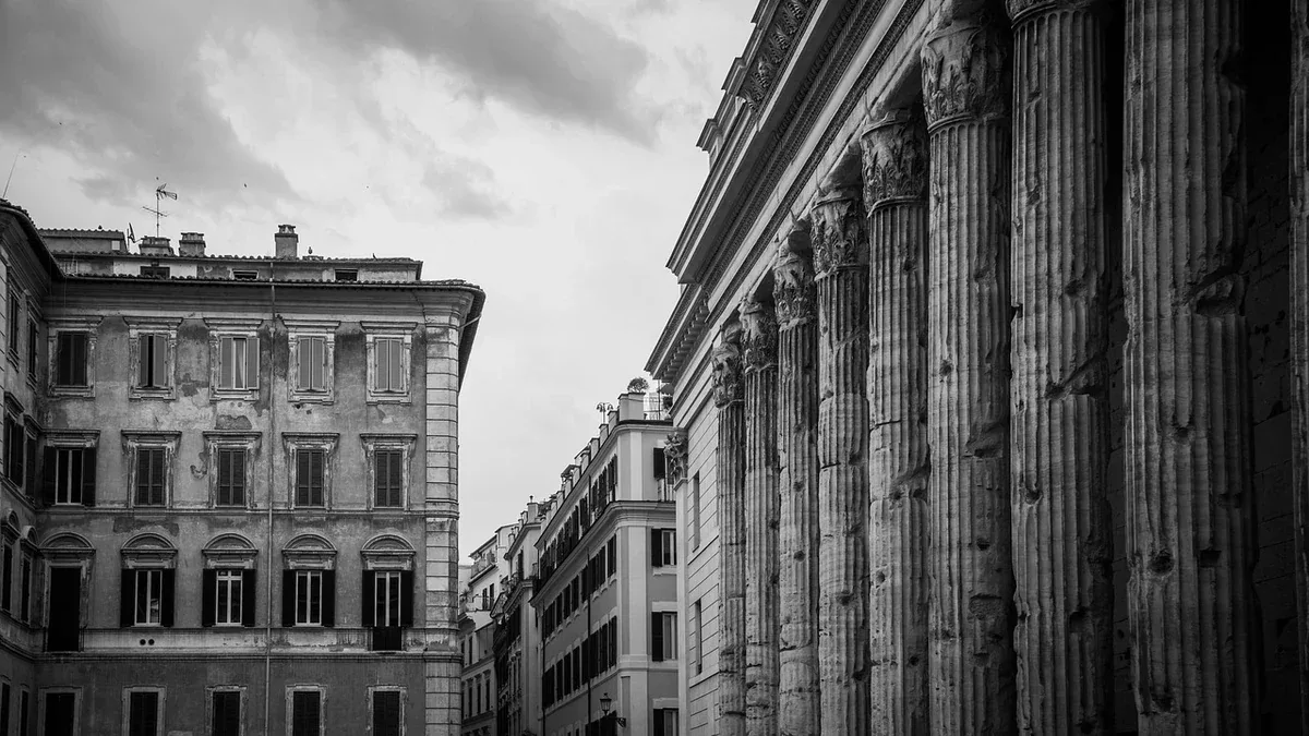 Piazza San Marco a Venezia: una guida agli edifici che la circondano